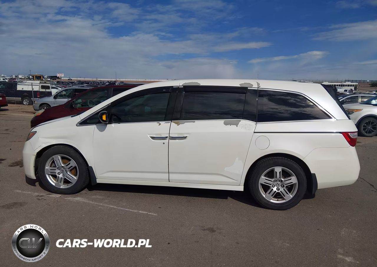 2012 Honda Odyssey Touring-Touring Elite VIN:5FNRL5H98CB142701 - 14