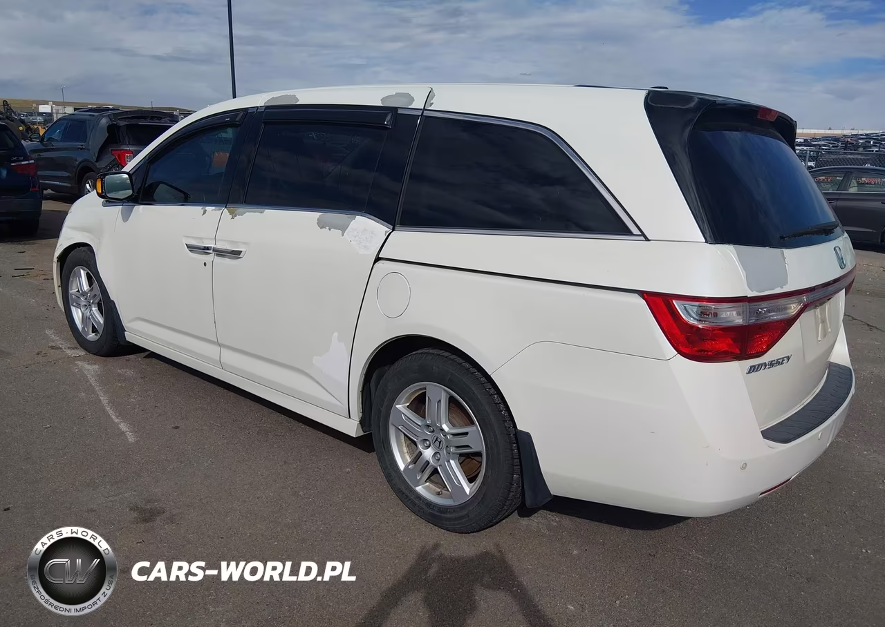 2012 Honda Odyssey Touring-Touring Elite VIN:5FNRL5H98CB142701 - 3