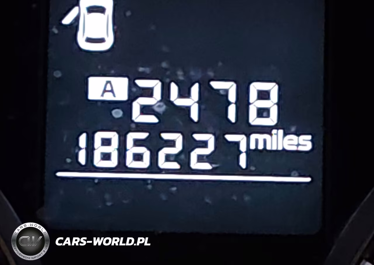2013 Subaru Outback 2.5I VIN:4S4BRCAC1D1228450 - 15