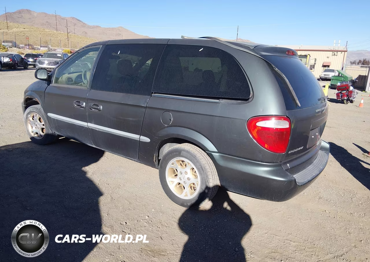 2002 Dodge Grand Caravan Sport VIN:2B4GT44L82R606590 - 3