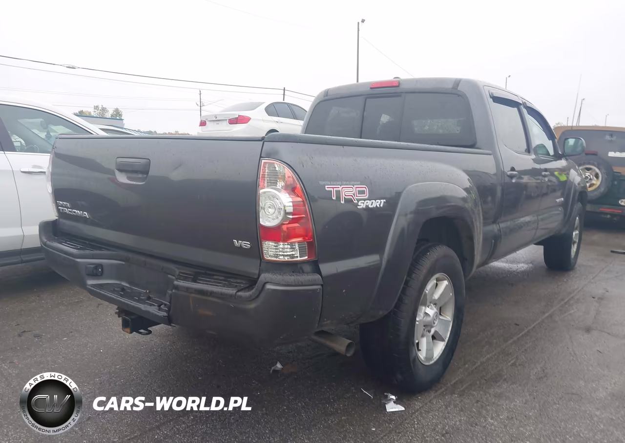 2011 Toyota Tacoma Base V6 VIN:3TMMU4FN6BM026716 - 4
