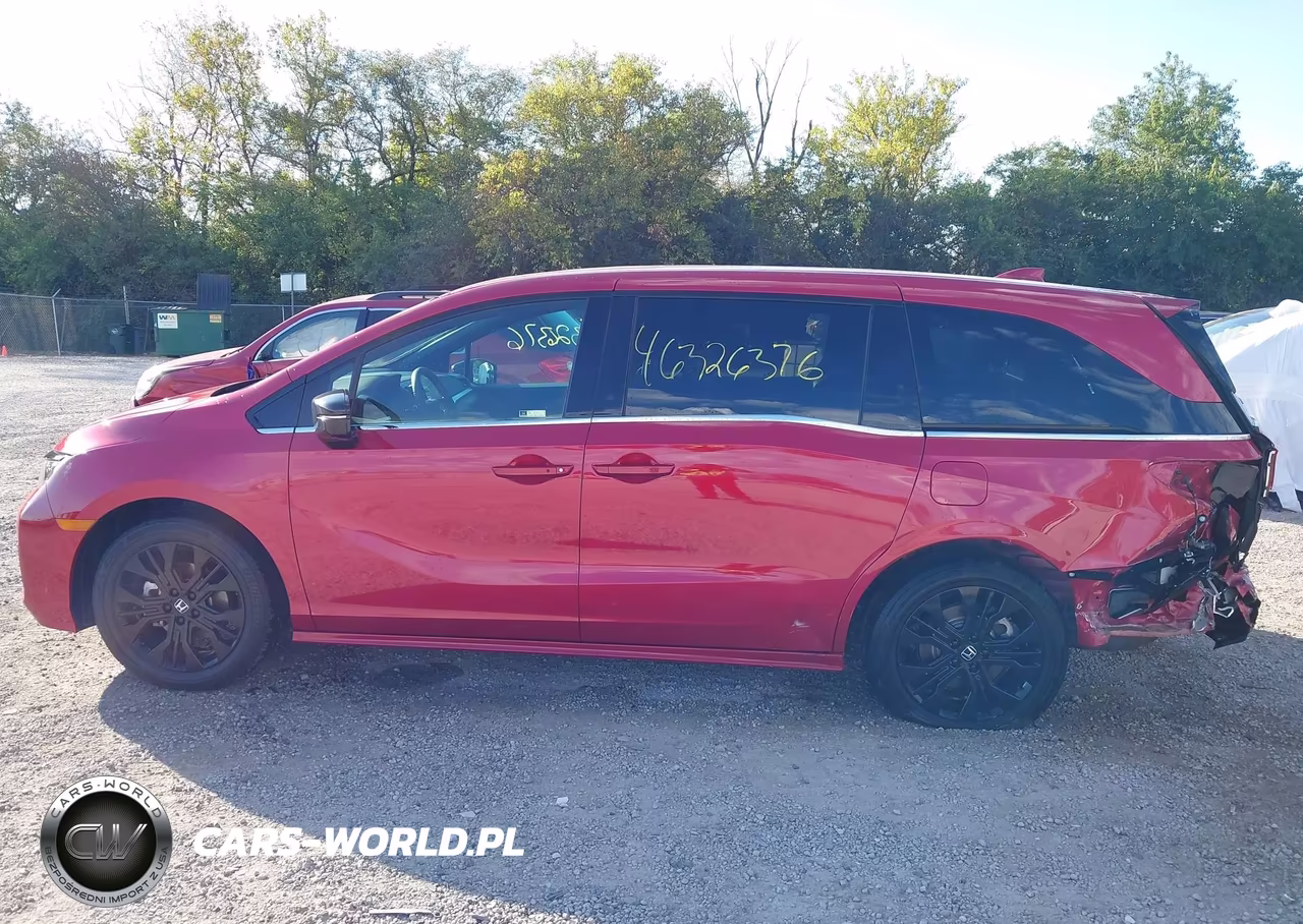 2026 Honda Odyssey Sport-L VIN:5FNRL6H72TB018671 - 15