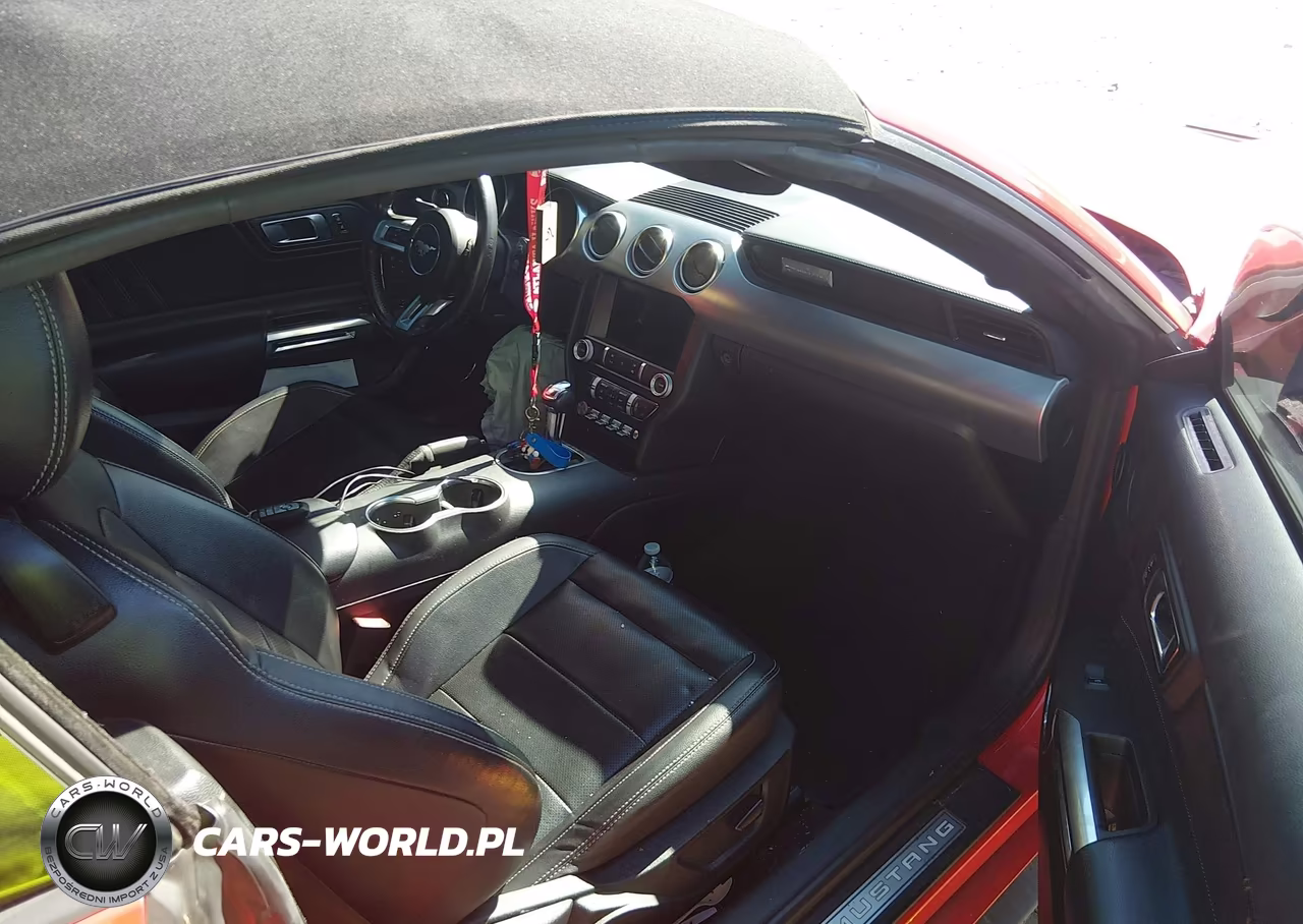 2023 Ford Mustang Ecoboost Premium VIN:1FATP8UH2P5105441 - 5