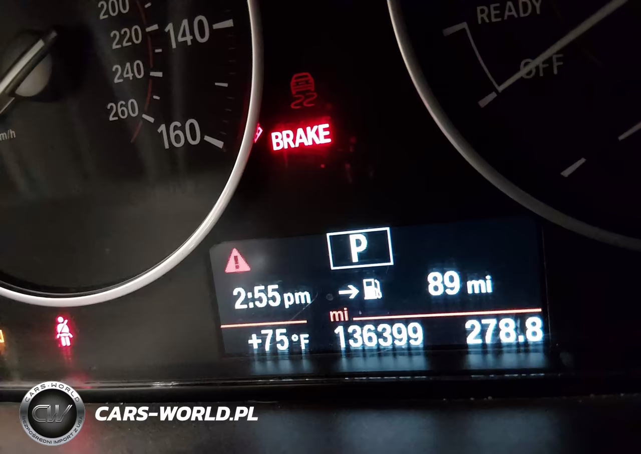 2017 BMW 330I xDrive VIN:WBA8D9G36HNU63252 - 16