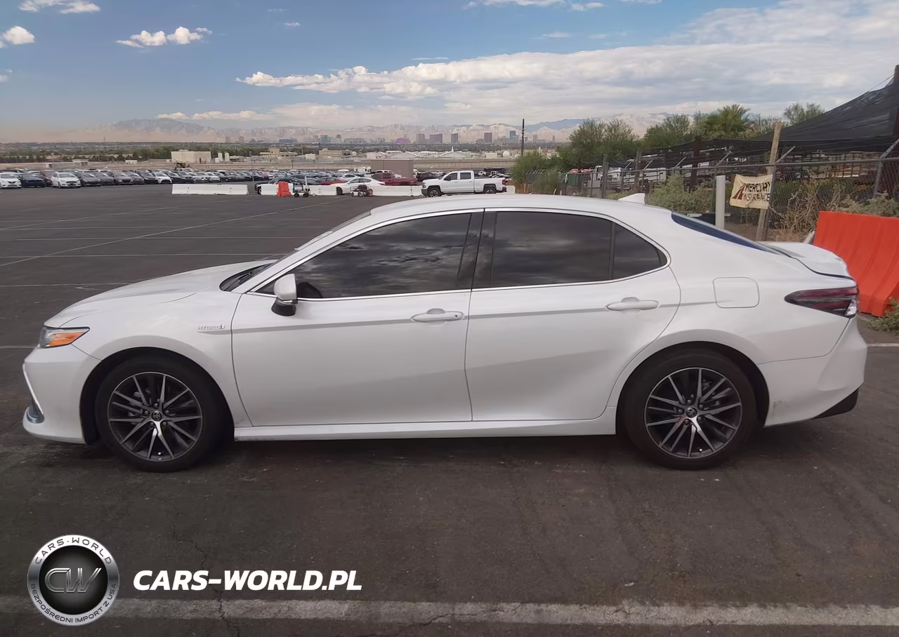 2021 Toyota Camry Xle Hybrid VIN:4T1F31AK1MU563155 - 14