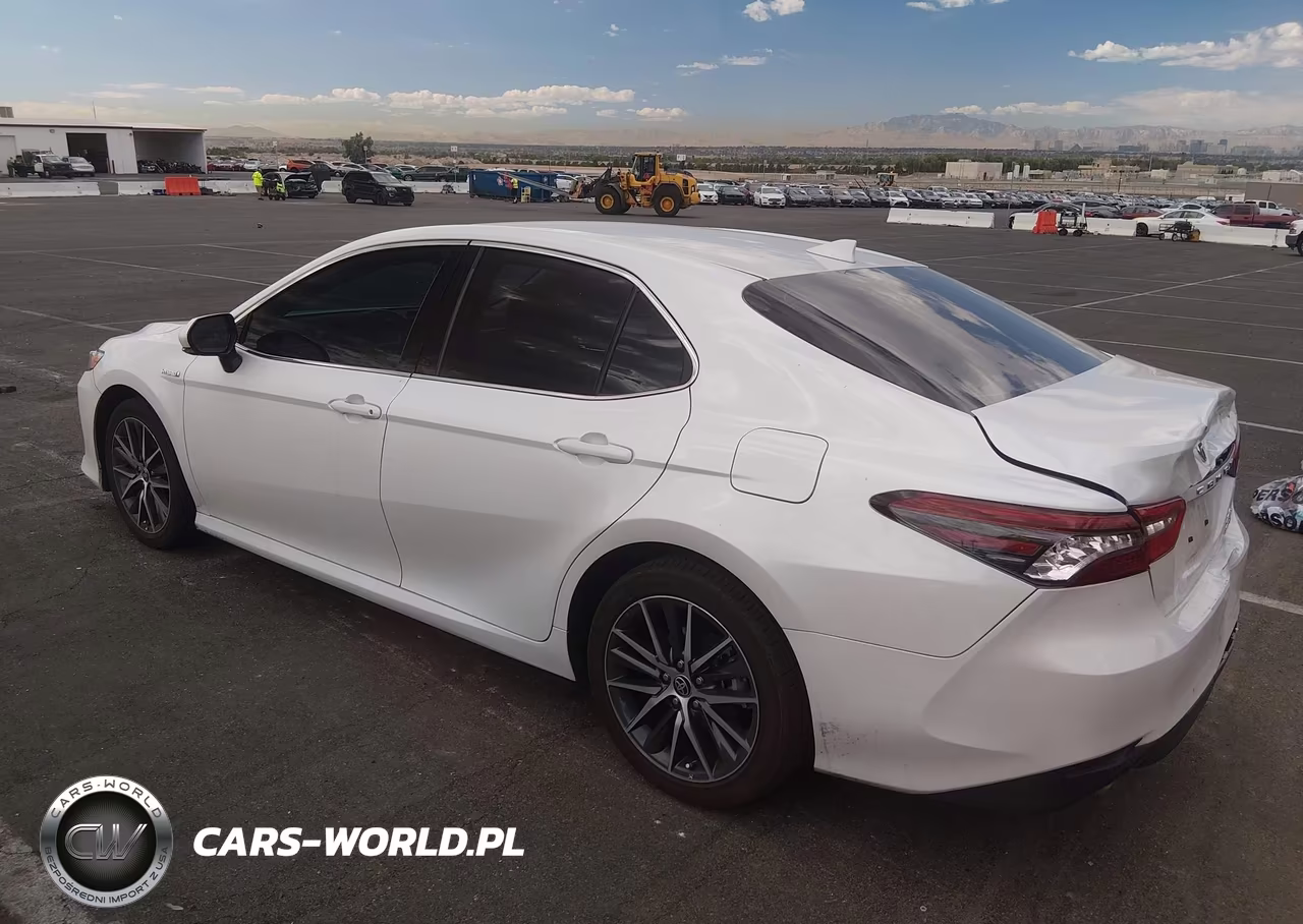 2021 Toyota Camry Xle Hybrid VIN:4T1F31AK1MU563155 - 3