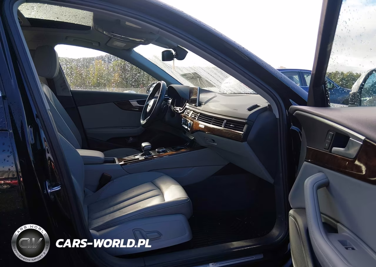 2019 Audi A4 45 Premium VIN:WAUENAF45KN002658 - 5