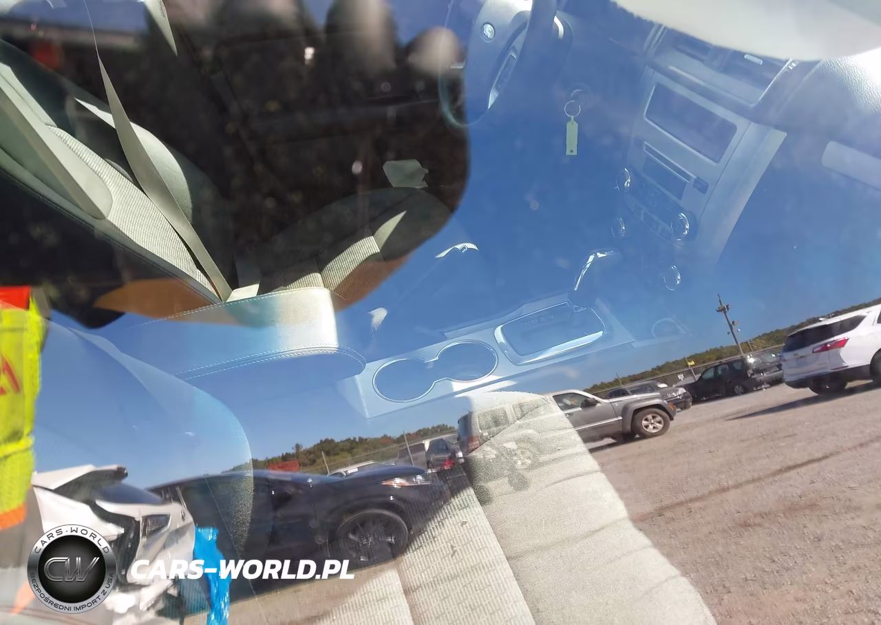 2012 Ford Fusion Se VIN:3FAHP0HA5CR234799 - 5