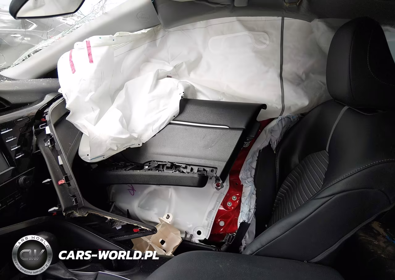 2020 Toyota Camry Se VIN:4T1G11AK5LU385677 - 5