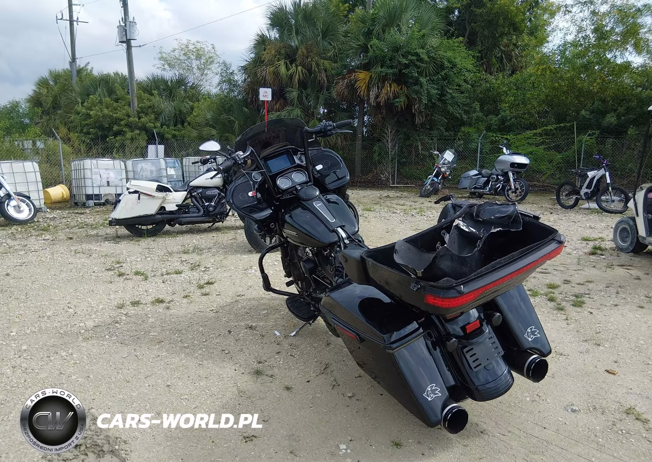 2019 Harley-Davidson Fltrxs VIN:1HD1KTP14KB680733 - 3