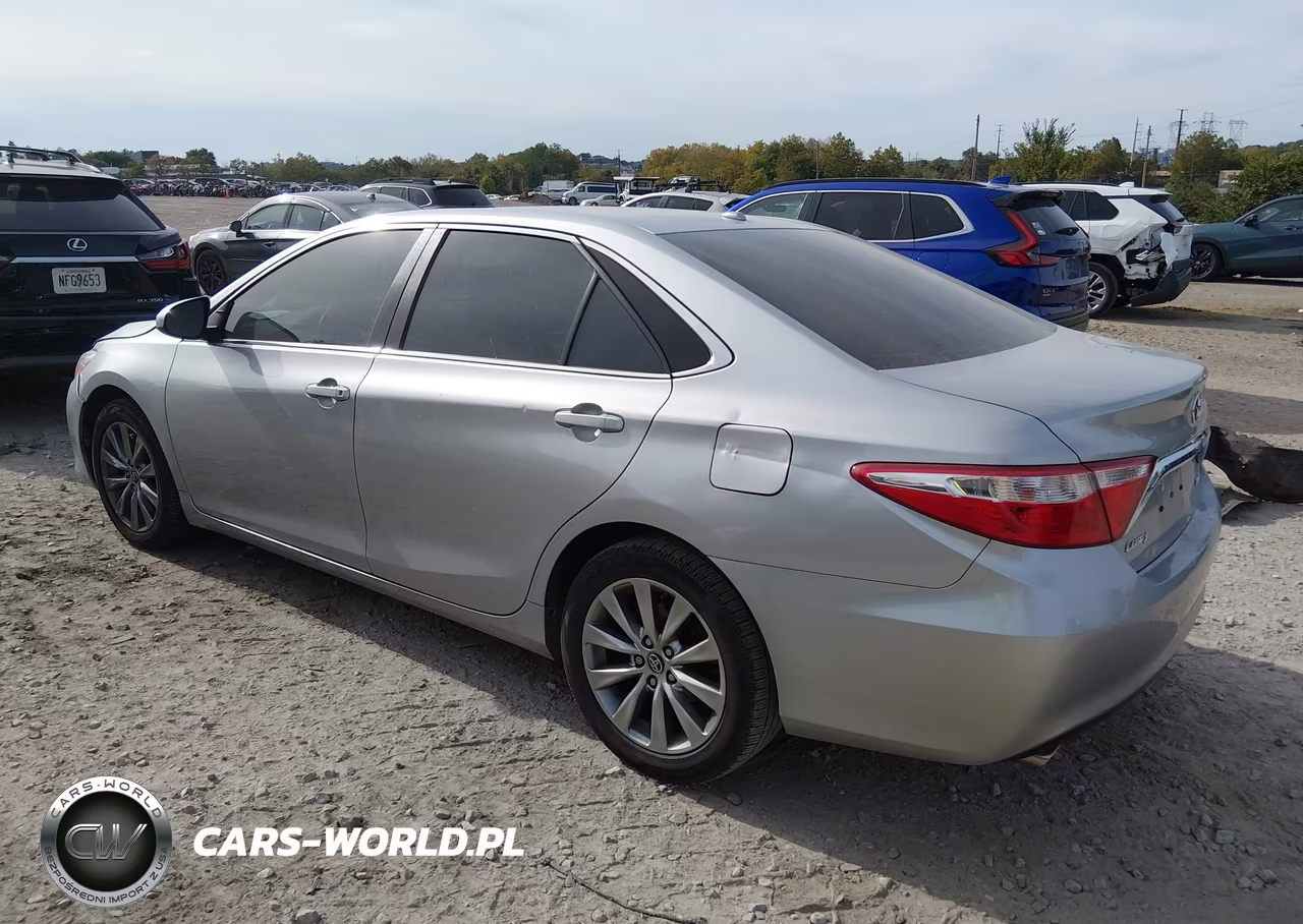 2017 Toyota Camry Xle V6 VIN:4T1BK1FK7HU577898 - 3