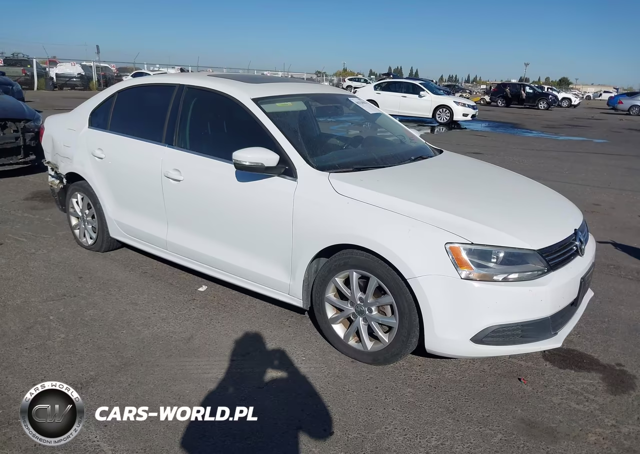 2014 Volkswagen Jetta 1.8T Se – zdjęcie 1 z 17
