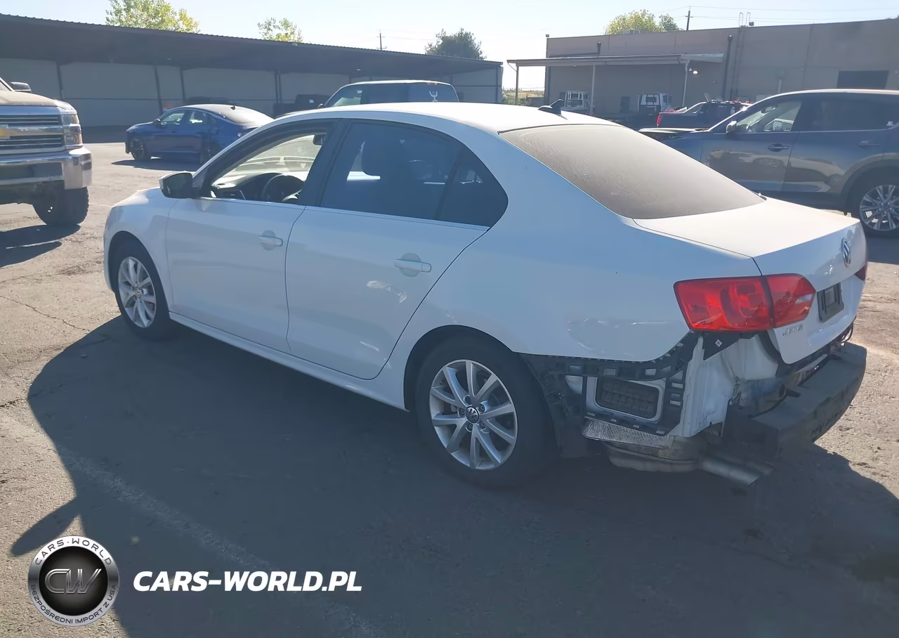 2014 Volkswagen Jetta 1.8T Se VIN:3VWD17AJ0EM437495 - 3
