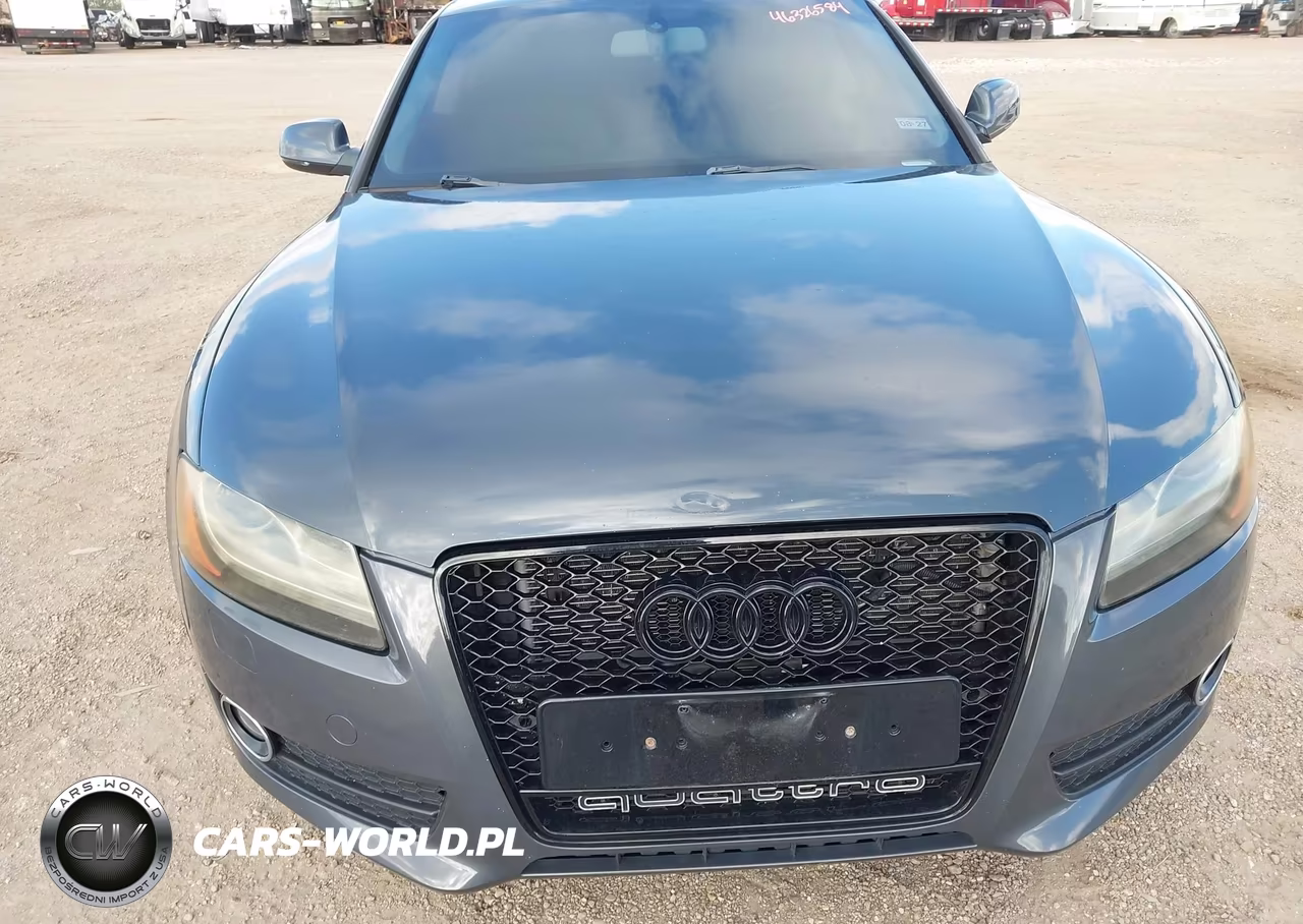 2010 Audi A5 2.0T Premium VIN:WAULFAFR1AA001996 - 6
