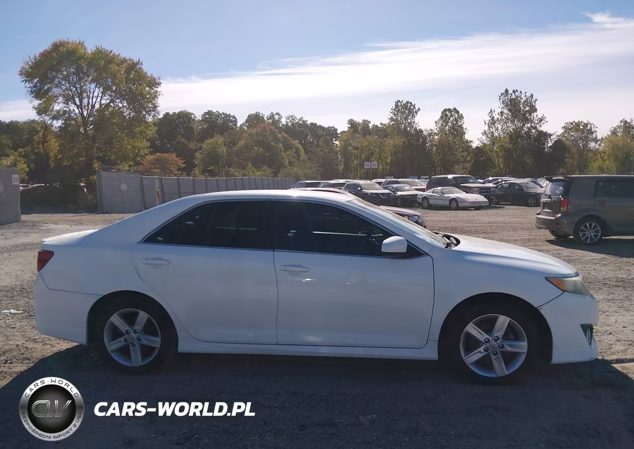 2014 Toyota Camry Se VIN:4T1BF1FK7EU328758 - 13