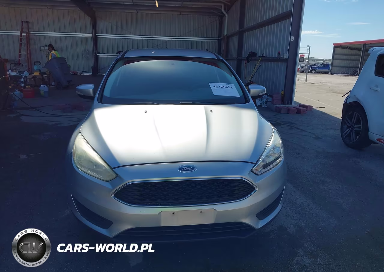 2016 Ford Focus Se VIN:1FADP3F26GL347760 - 12