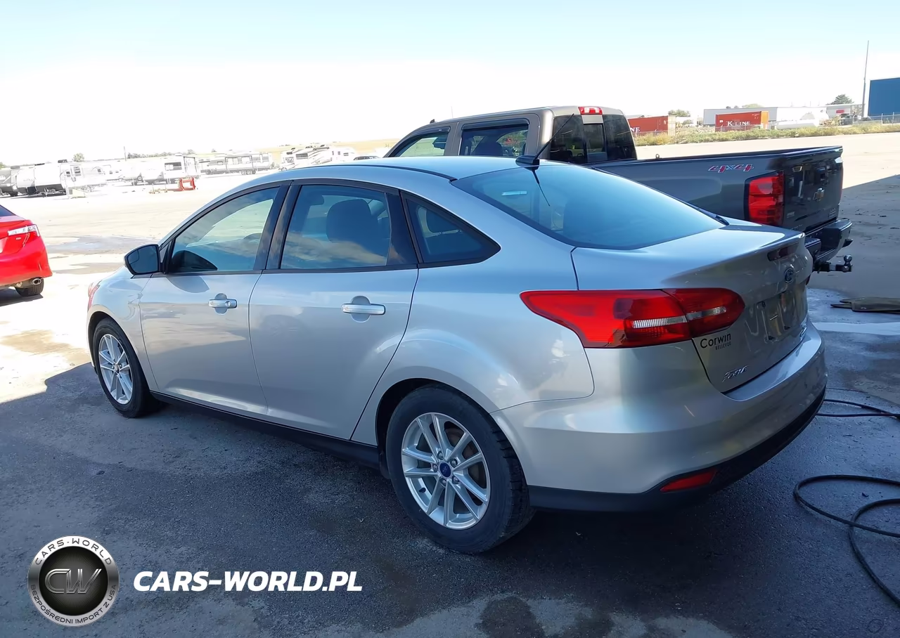 2016 Ford Focus Se VIN:1FADP3F26GL347760 - 14