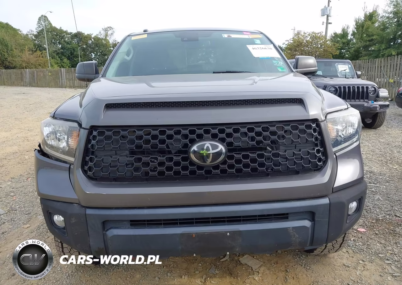 2018 Toyota Tundra Sr5 5.7L V8 VIN:5TFDY5F10JX708281 - 12