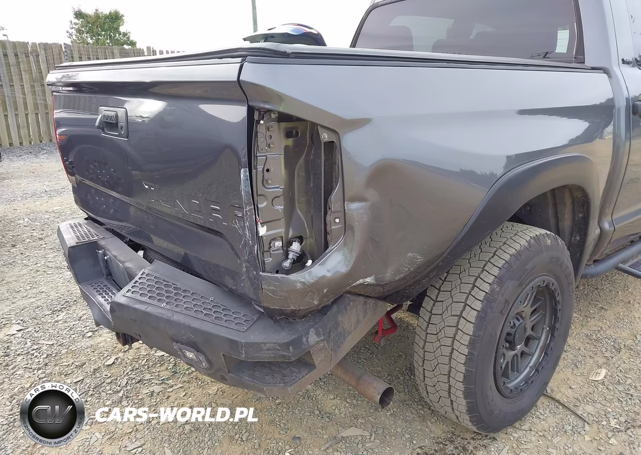 2018 Toyota Tundra Sr5 5.7L V8 VIN:5TFDY5F10JX708281 - 17
