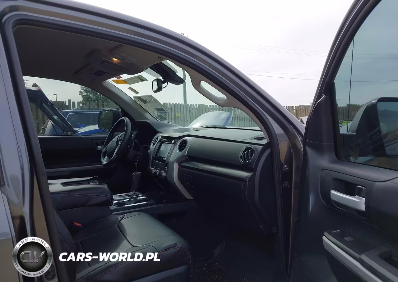 2018 Toyota Tundra Sr5 5.7L V8 VIN:5TFDY5F10JX708281 - 5