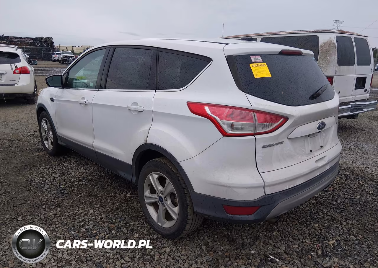 2015 Ford Escape Se VIN:1FMCU0GX2FUB13417 - 3