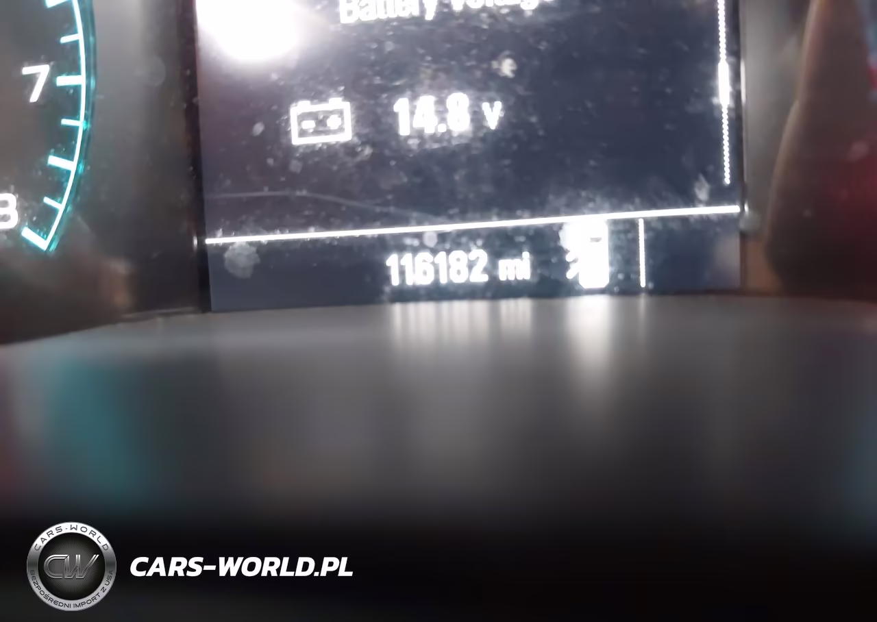 2018 Chevrolet Colorado VIN:1GCHSAEA9J1289508 - 15