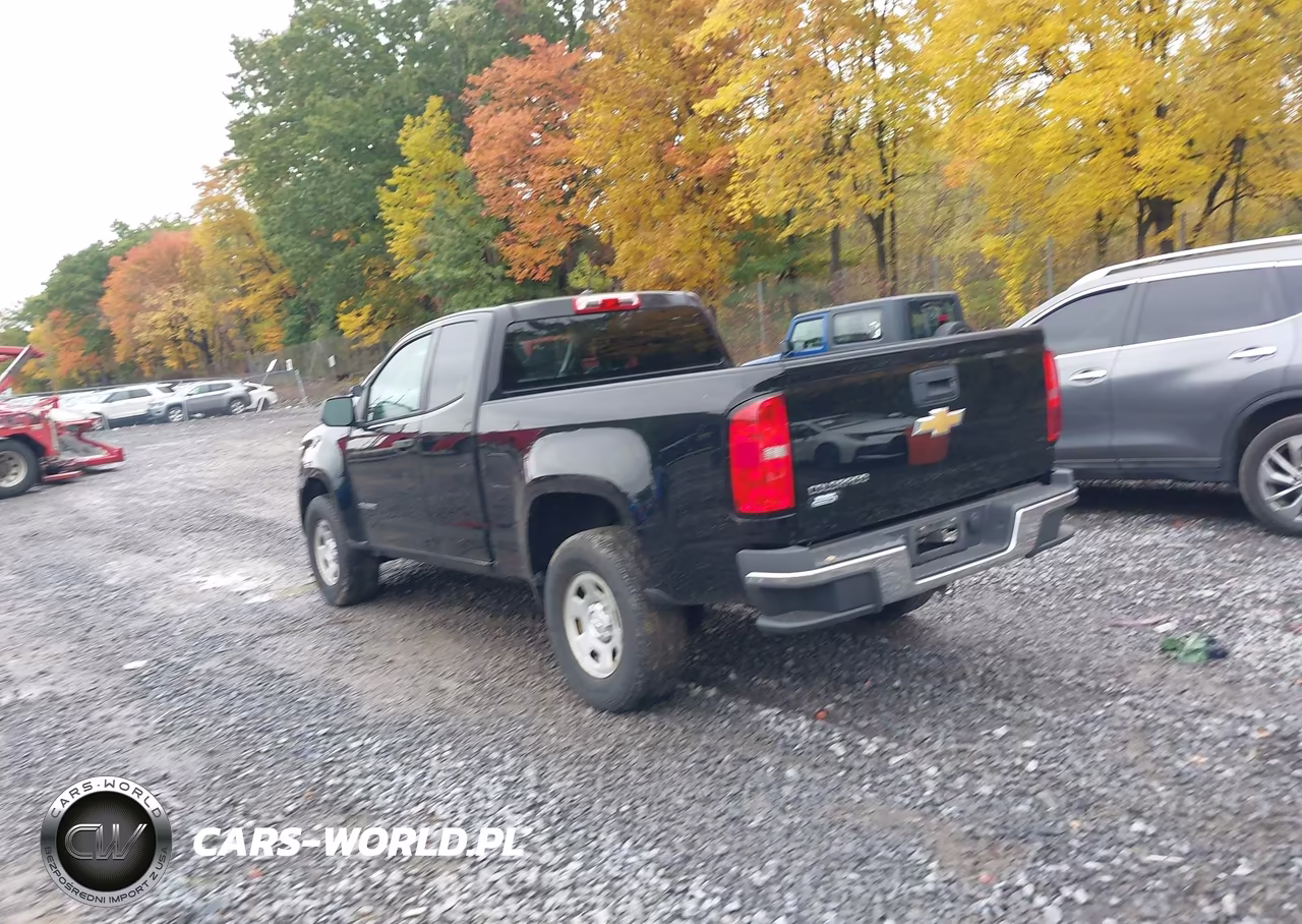 2018 Chevrolet Colorado VIN:1GCHSAEA9J1289508 - 3
