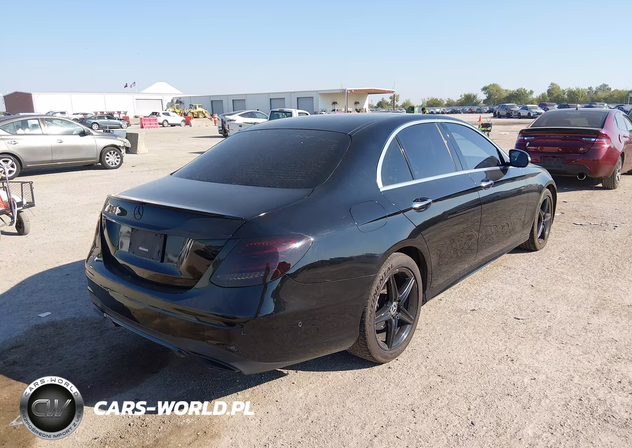 2018 Mercedes-Benz E 300 VIN:WDDZF4JB7JA320348 - 4