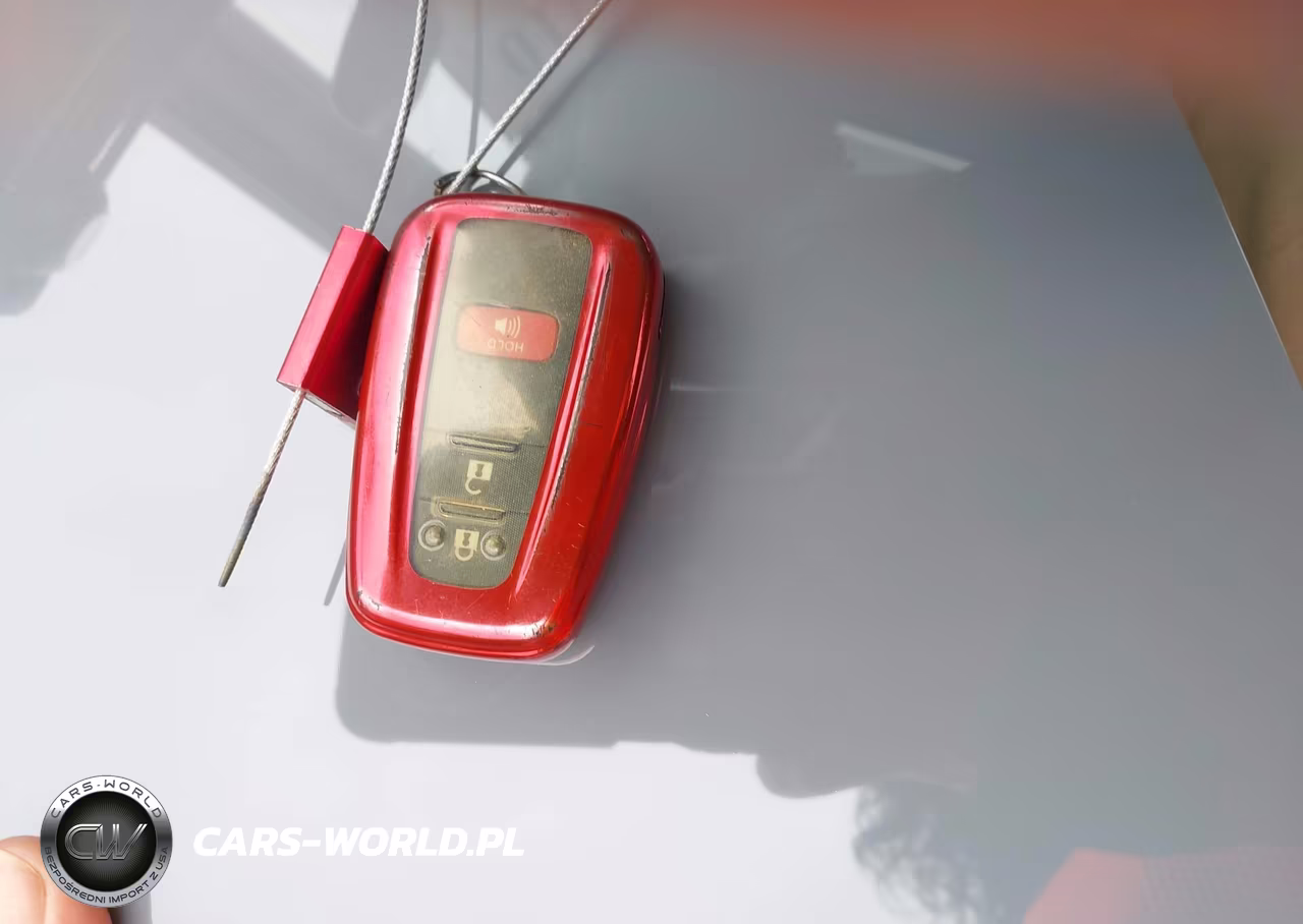 2019 Toyota Prius Le VIN:JTDKARFU1K3090958 - 11
