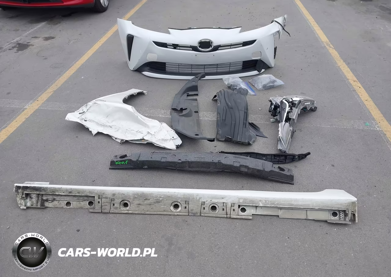 2019 Toyota Prius Le VIN:JTDKARFU1K3090958 - 12