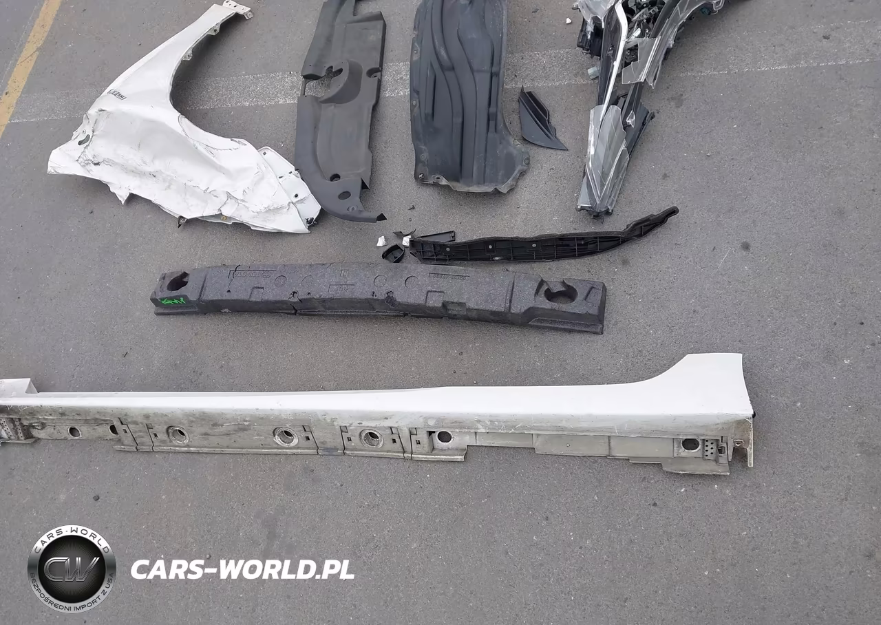 2019 Toyota Prius Le VIN:JTDKARFU1K3090958 - 20