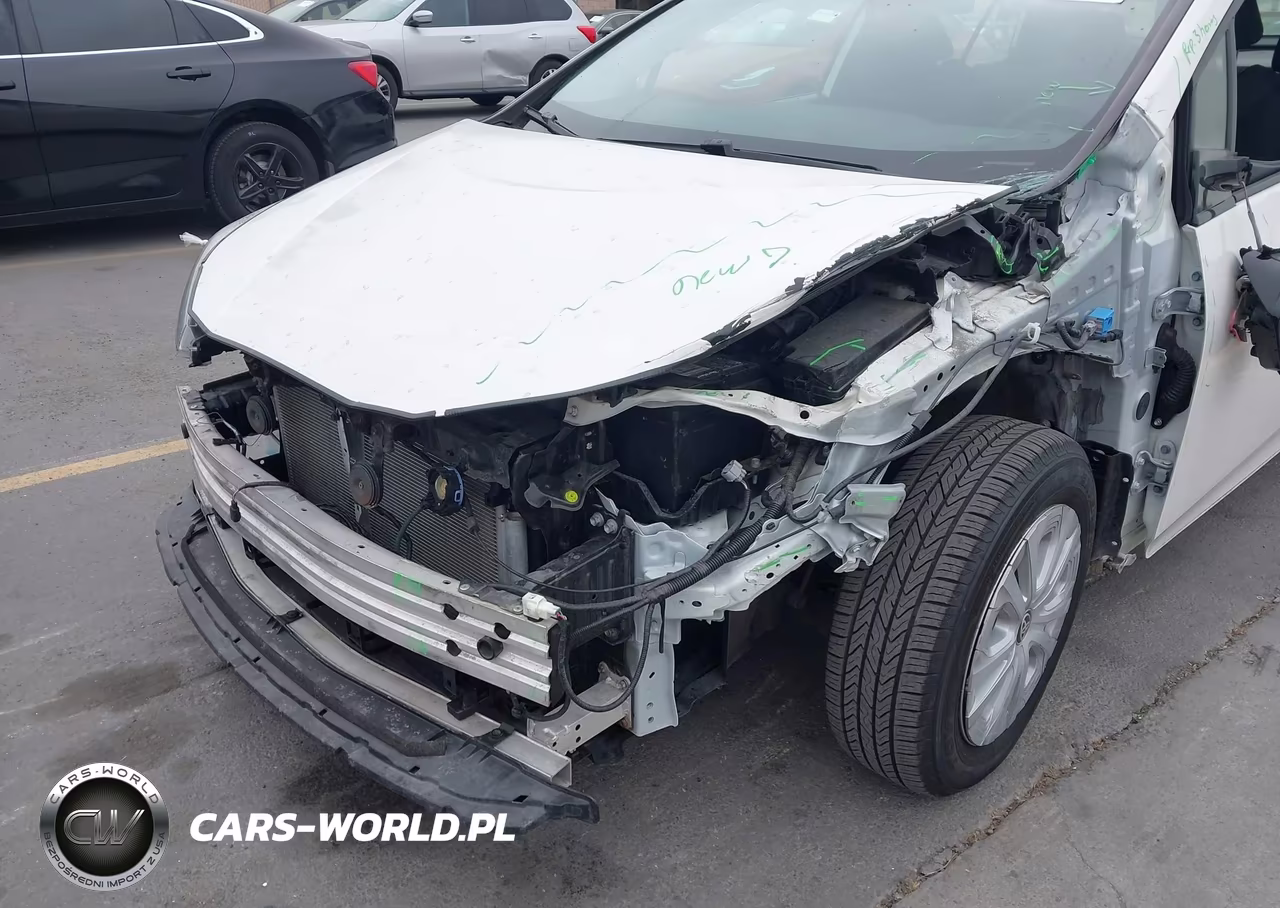 2019 Toyota Prius Le VIN:JTDKARFU1K3090958 - 6