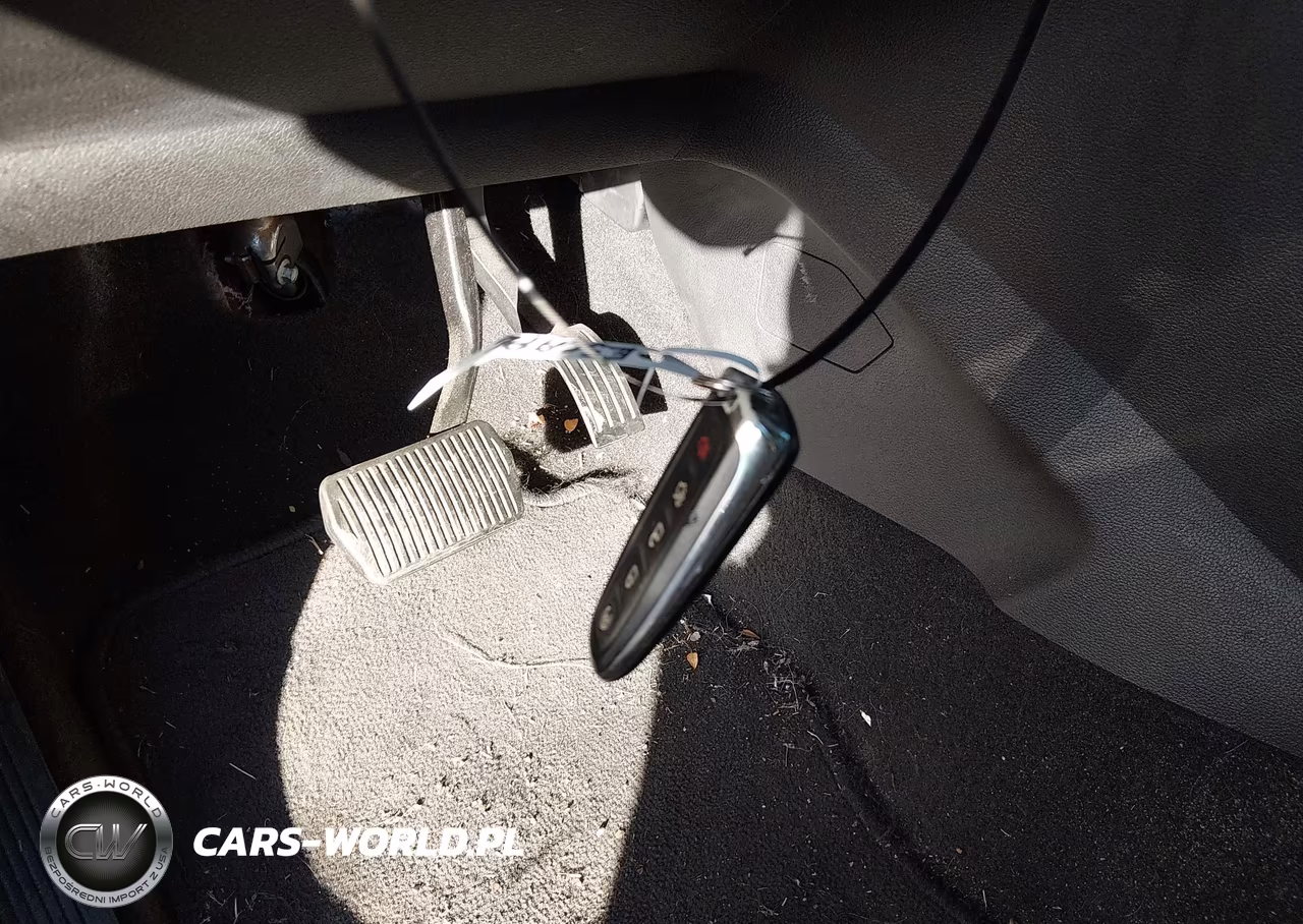 2019 Ford Escape Se VIN:1FMCU9GD3KUC21131 - 11