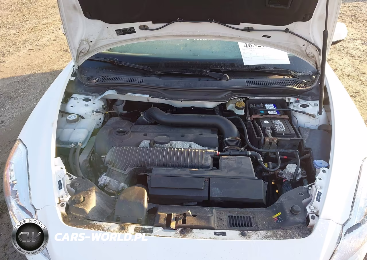 2012 Volvo C70 T5 VIN:YV1672MCXCJ123142 - 10