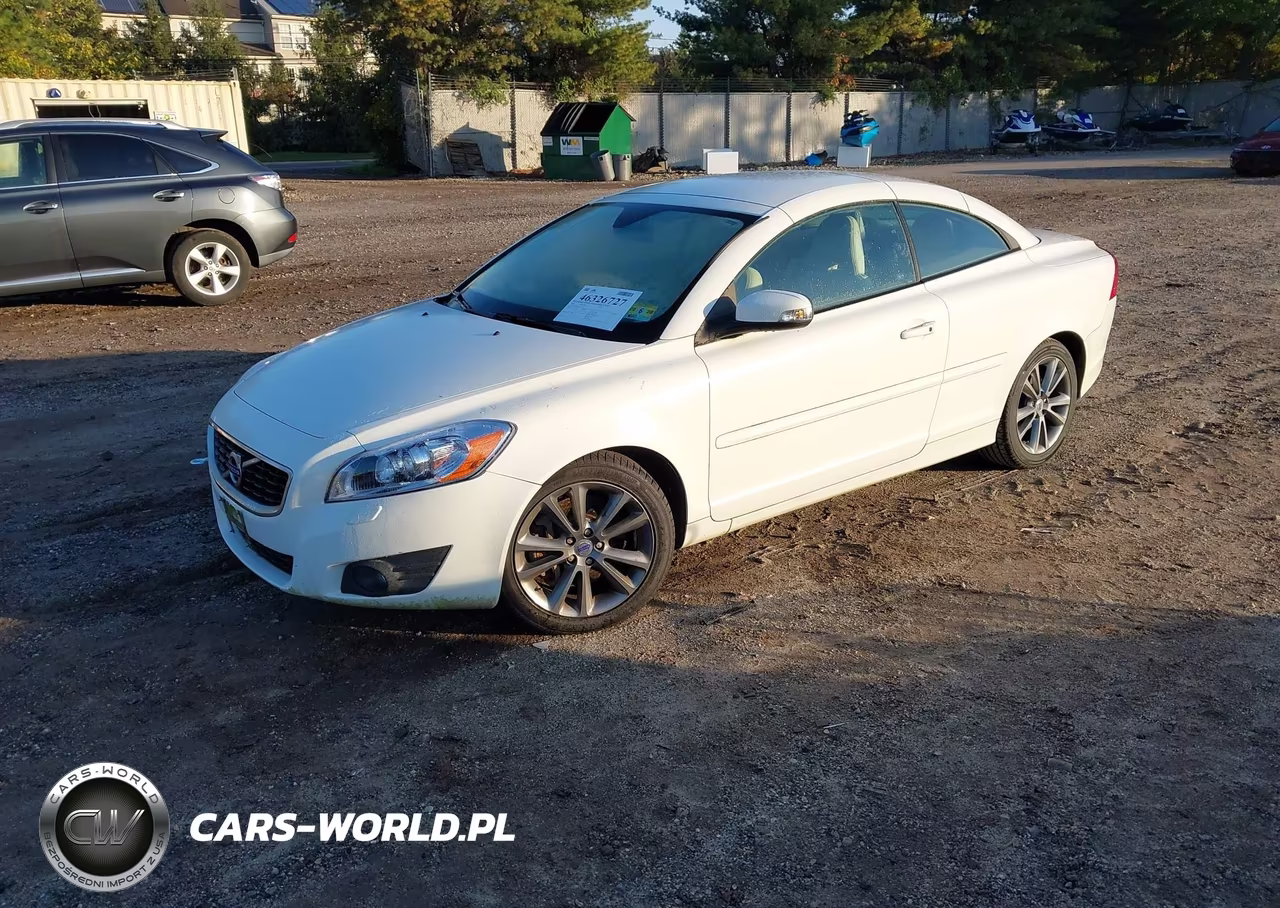 2012 Volvo C70 T5 VIN:YV1672MCXCJ123142 - 2