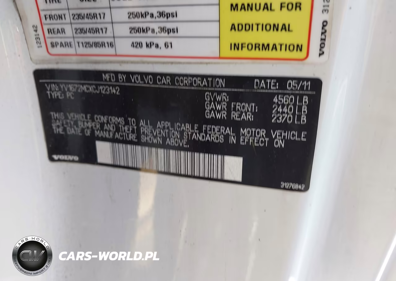 2012 Volvo C70 T5 VIN:YV1672MCXCJ123142 - 9