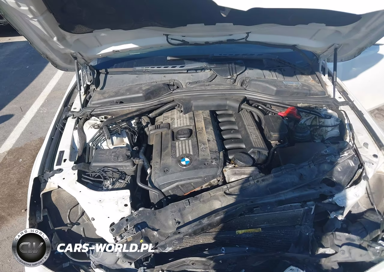 2010 BMW 528I xDrive VIN:WBANV1C59AC158600 - 10