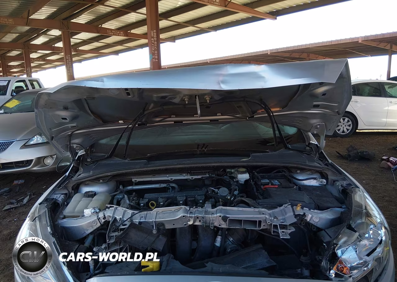 2018 Ford Focus S VIN:1FADP3E25JL322812 - 10