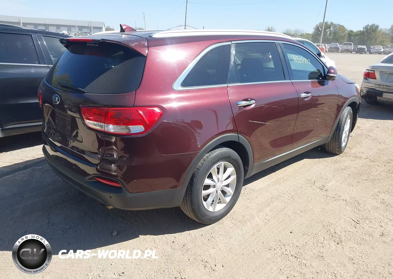 2017 Kia Sorento 2.4L Lx VIN:5XYPG4A33HG259081 - 4