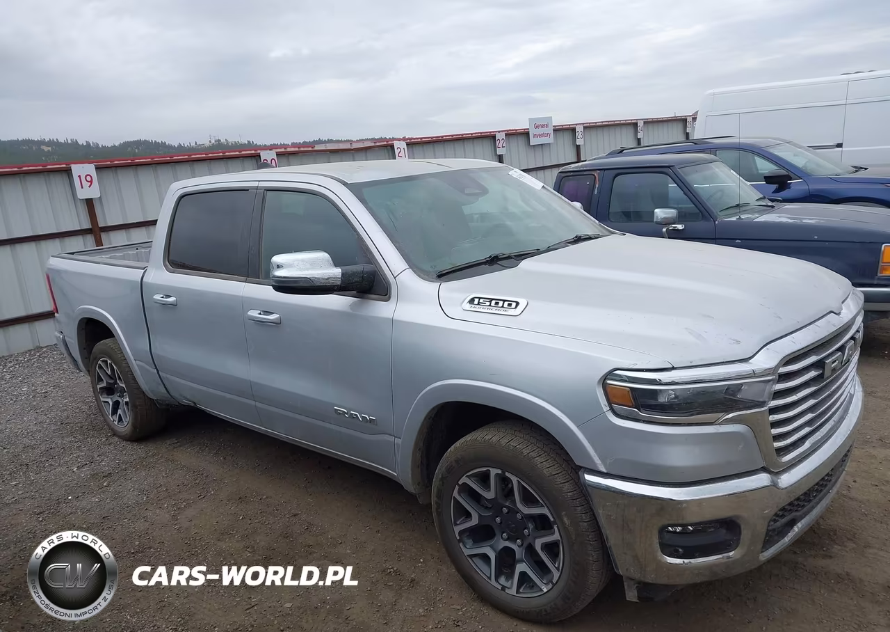 2026 Ram 1500 Laramie 4X4 5'7 Box VIN:1C6SRFJP8TN325880 - 13