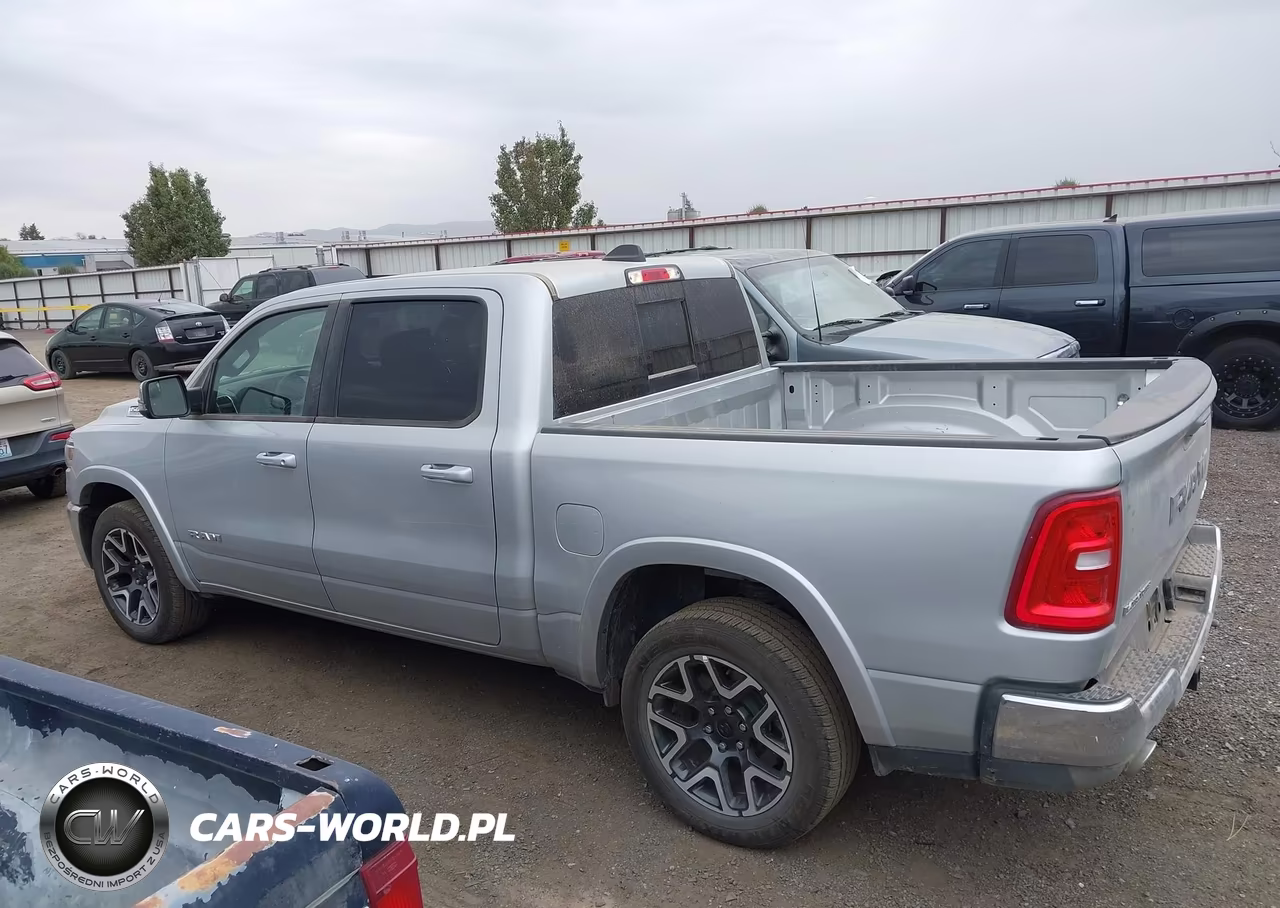 2026 Ram 1500 Laramie 4X4 5'7 Box VIN:1C6SRFJP8TN325880 - 14