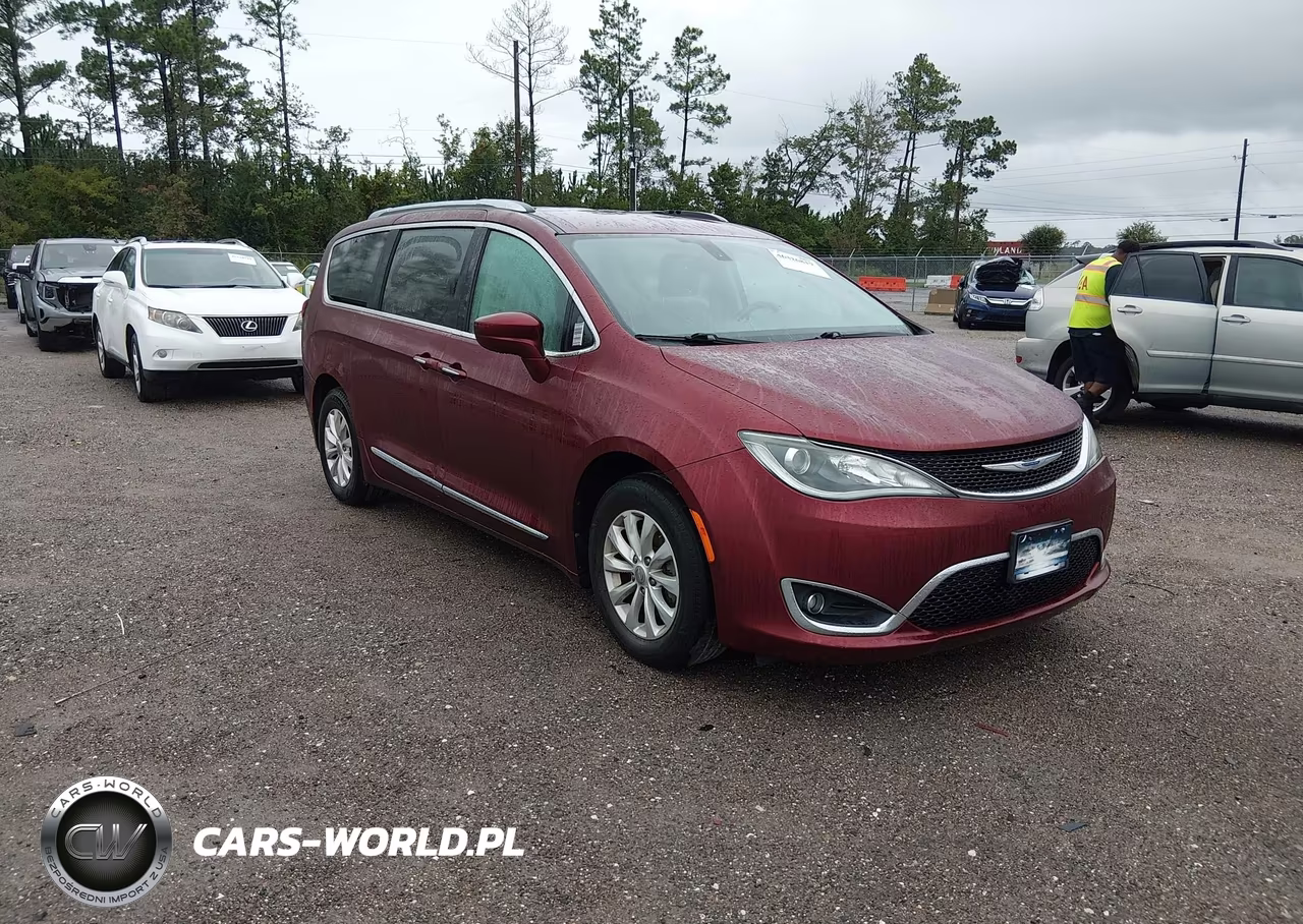 2019 Chrysler Pacifica Touring L – zdjęcie 1 z 16