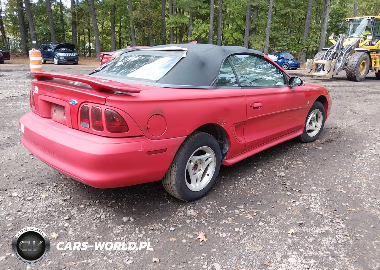 1996 Ford Mustang VIN:1FALP4446TF156967 - 4