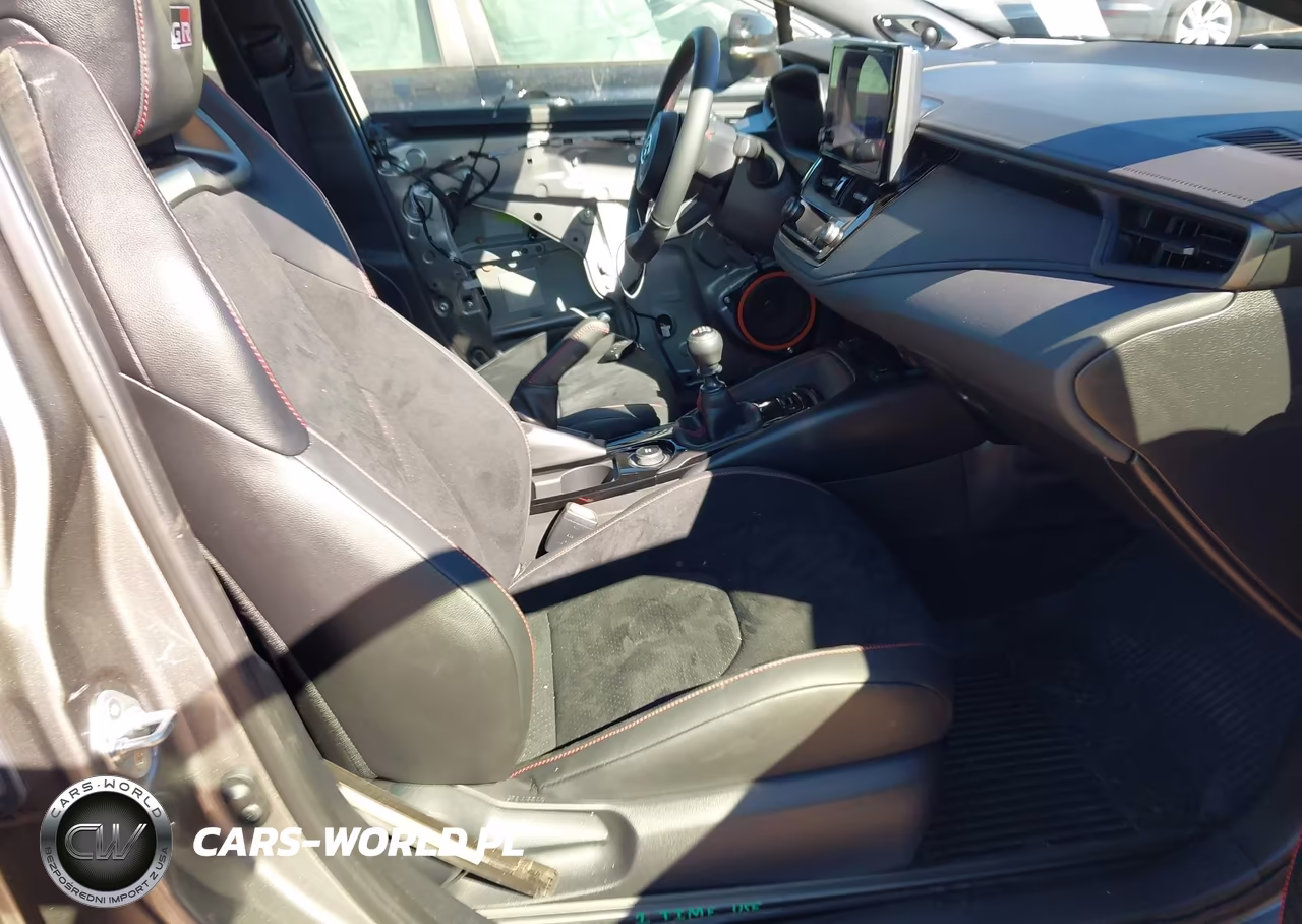 2025 Toyota Gr Corolla Premium Plus VIN:JTNABAAE4SA017892 - 5