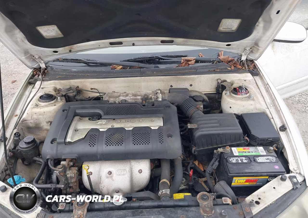 2001 Hyundai Elantra Gls VIN:KMHDN45D61U215832 - 10