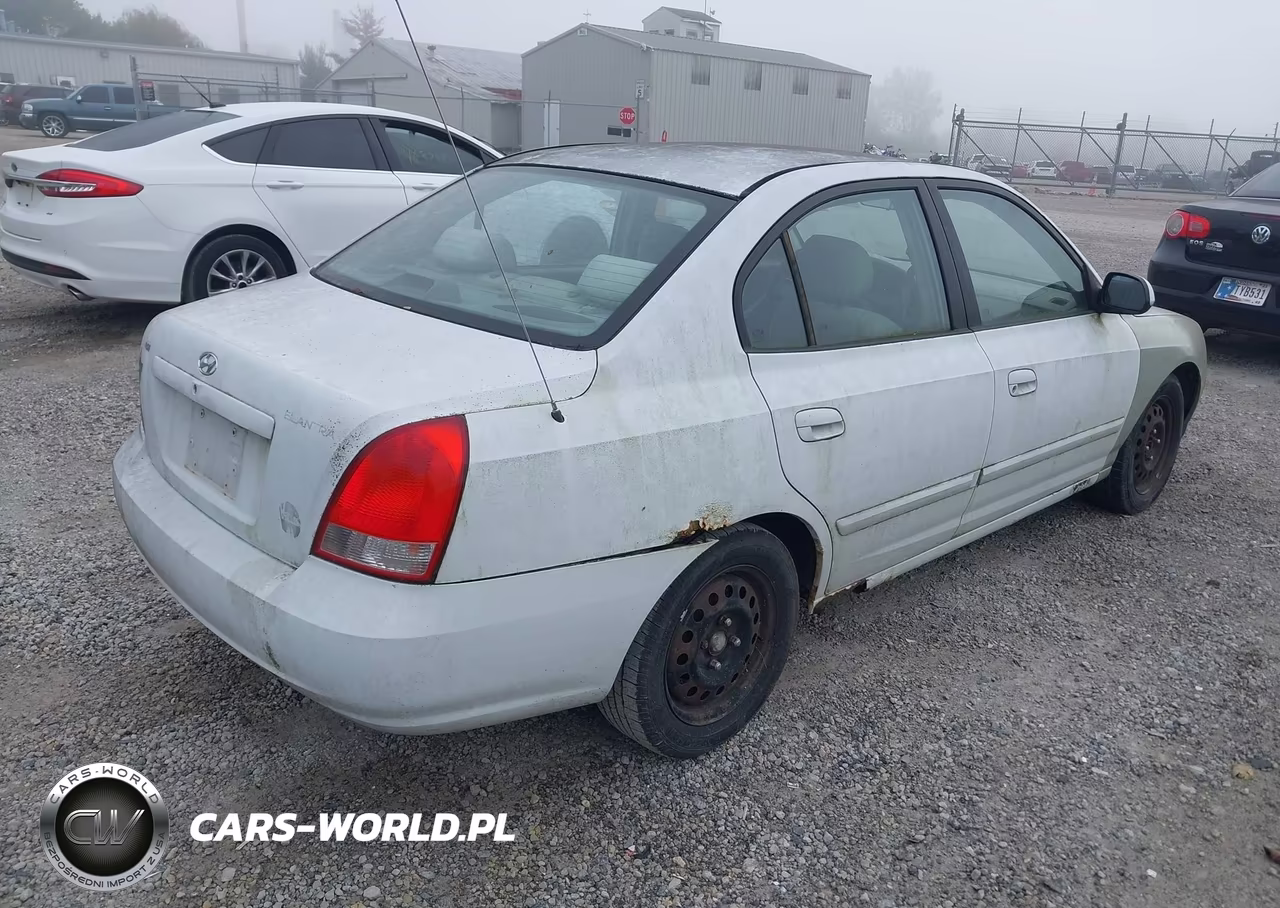 2001 Hyundai Elantra Gls VIN:KMHDN45D61U215832 - 4