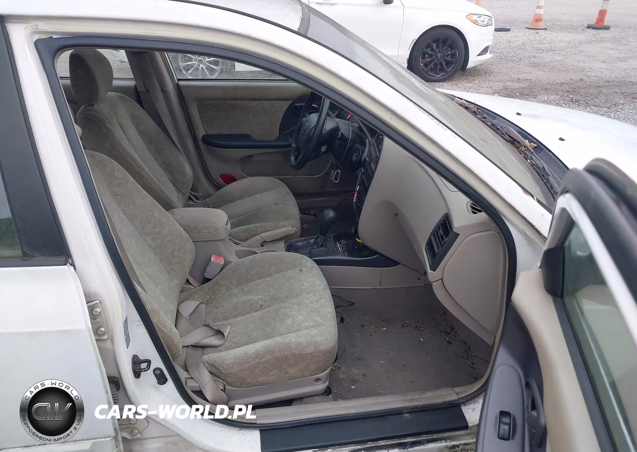 2001 Hyundai Elantra Gls VIN:KMHDN45D61U215832 - 5
