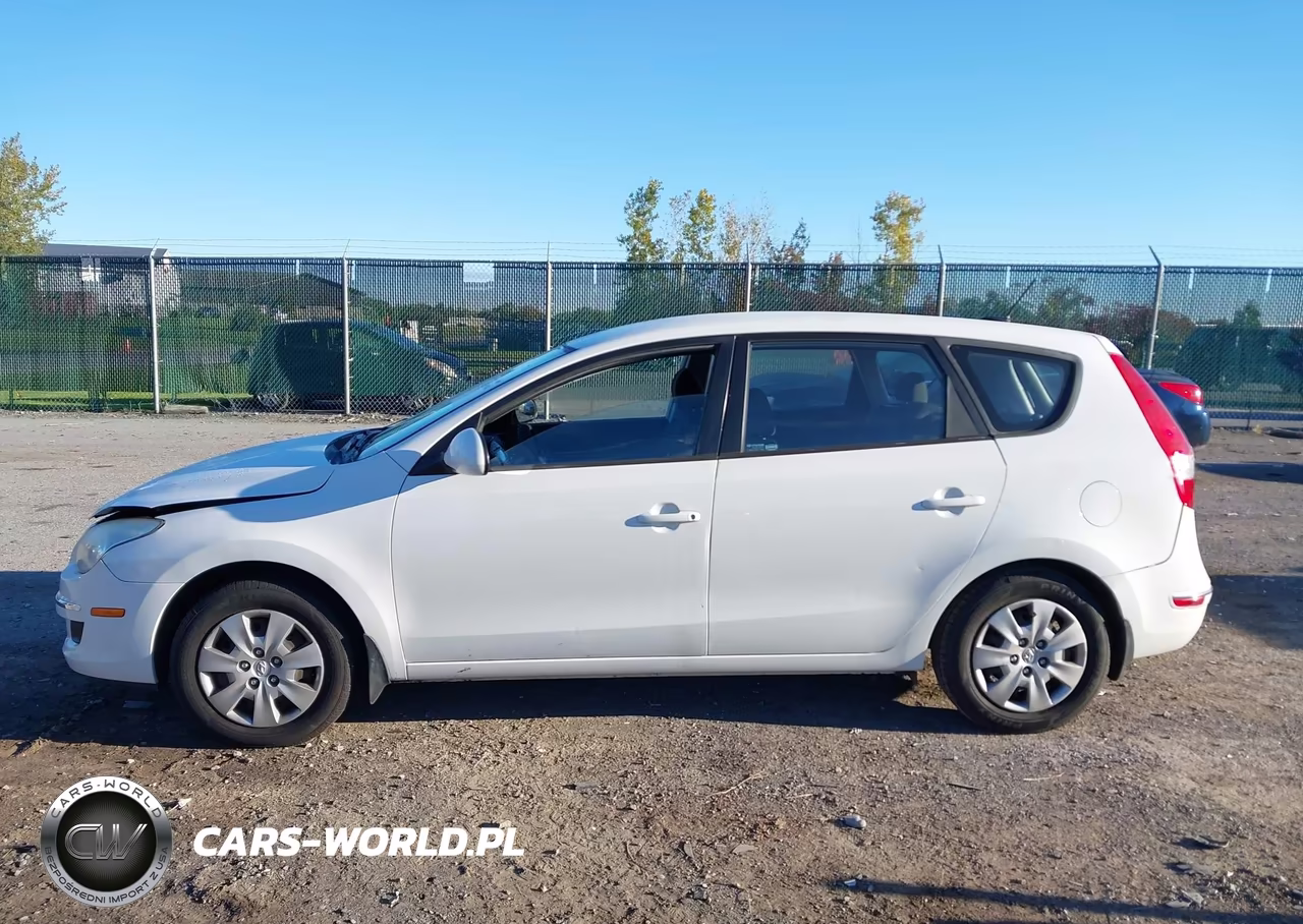 2011 Hyundai Elantra Touring Gls VIN:KMHDB8AE1BU091842 - 14