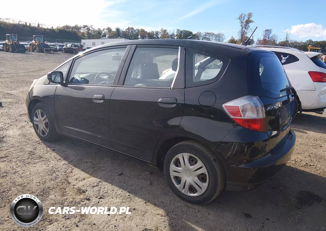 2009 Honda Fit VIN:JHMGE88229S061919 - 3