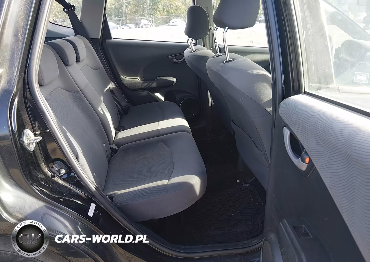 2009 Honda Fit VIN:JHMGE88229S061919 - 8
